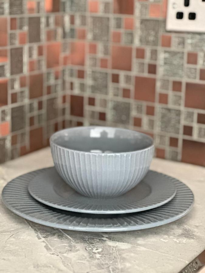 Two Bed Apartment With Balcony Slough,Windsor,Legoland Eksteriør billede